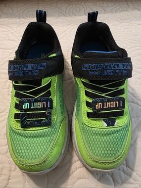 Skechers S-Lights Kids Neon Green Black Light-Up Sneakers